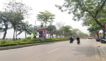Hộp đèn Lạc Long Quân